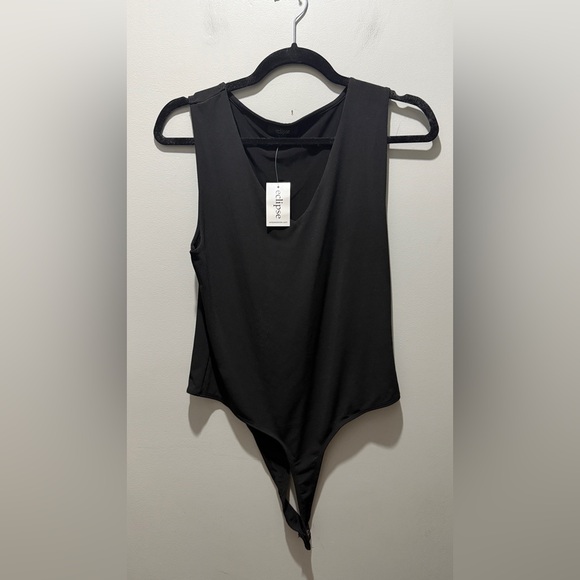 NWT Eclipse Sleeveless Body Suit - Picture 2 of 5